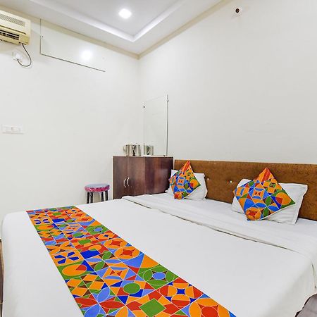Fabexpress Devani Palace Ujjain Exterior foto